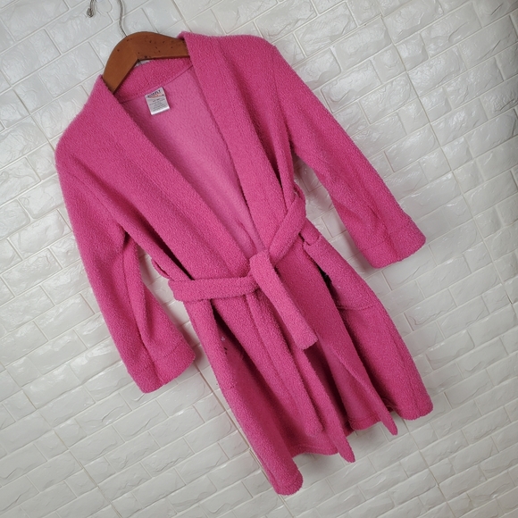 simply basic girls size 6-6x pink robe ( 5 for $20 ) - Picture 3 of 8